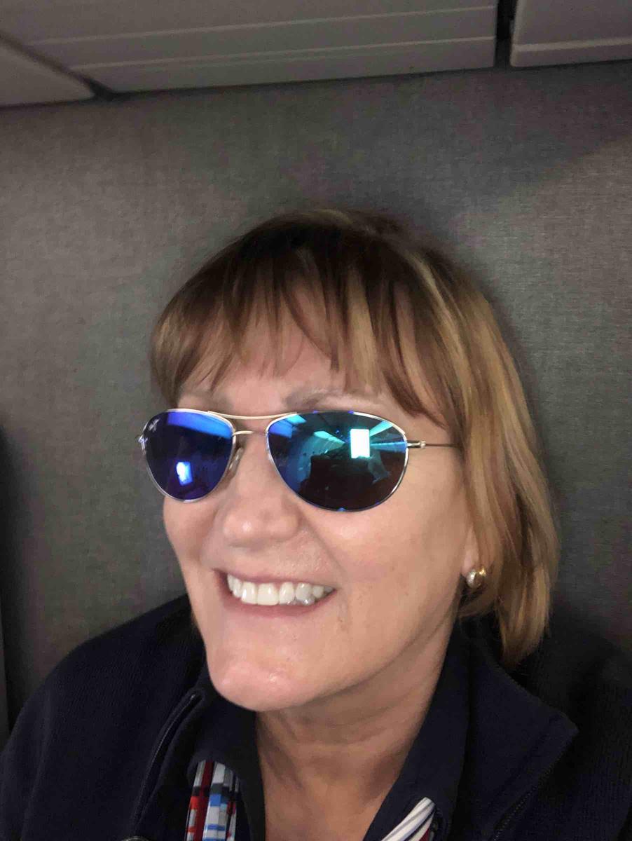 Review Thumbnail Image 0 206126835