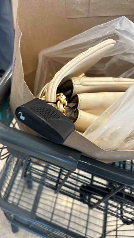 Review Thumbnail Image 1 233722714