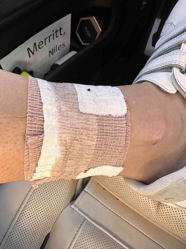 Review Thumbnail Image 0 228899187