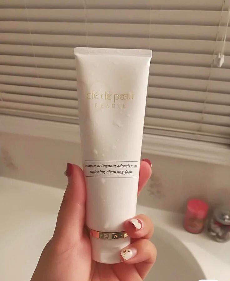 Review Thumbnail Image 0 195475045