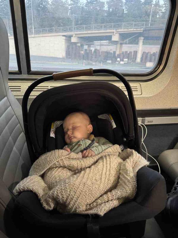 Review Thumbnail Image 0 245493663