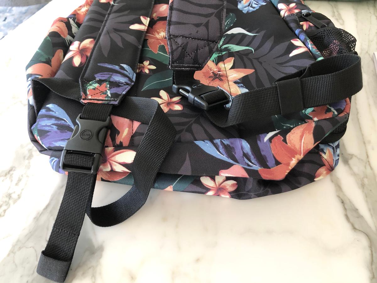 Review Thumbnail Image 1 197245259