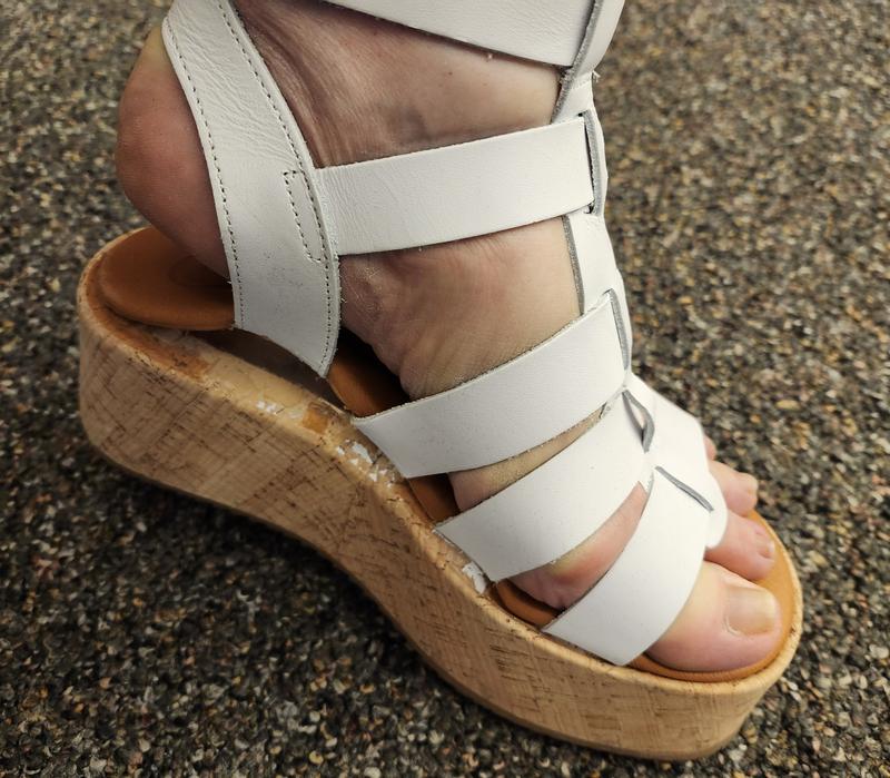 Review Thumbnail Image 0 236282998