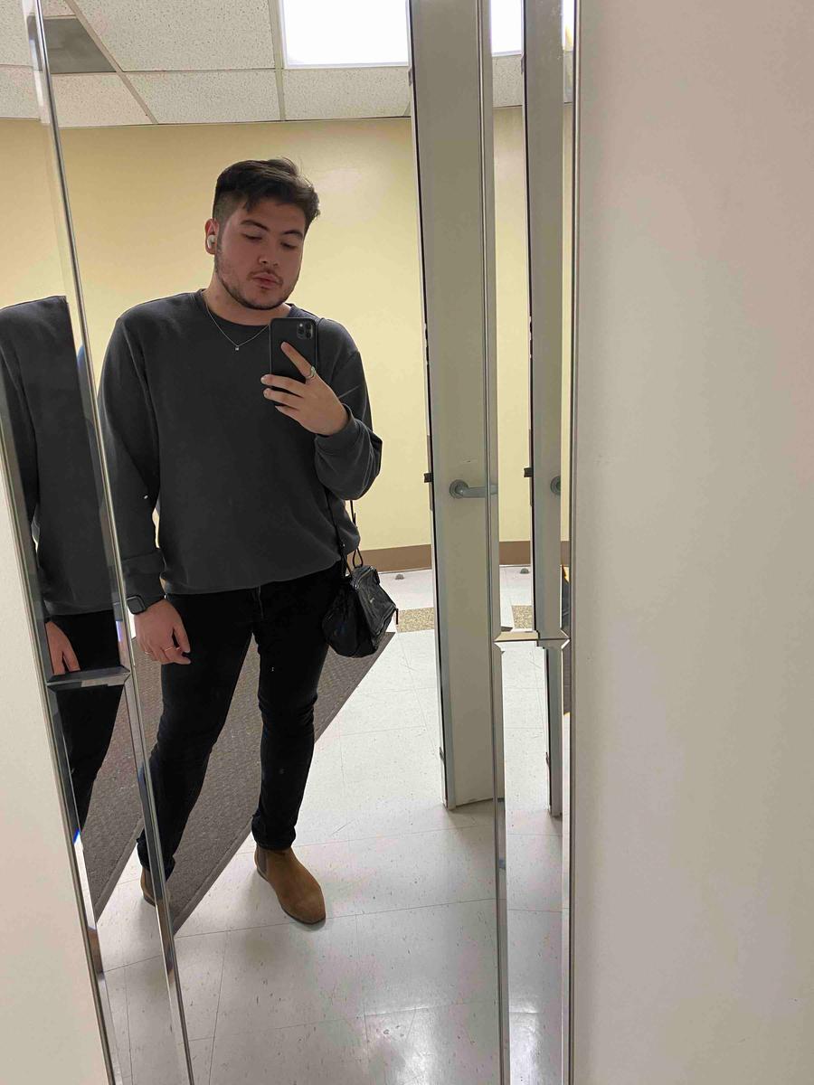 Review Thumbnail Image 0 196034082