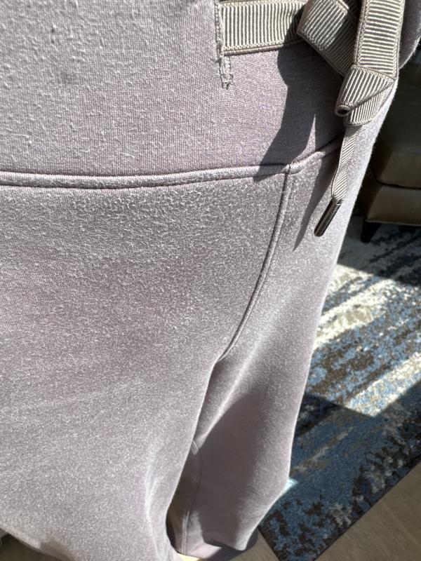 Review Thumbnail Image 0 241131213