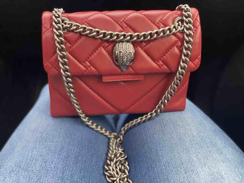 Review Thumbnail Image 0 216785786