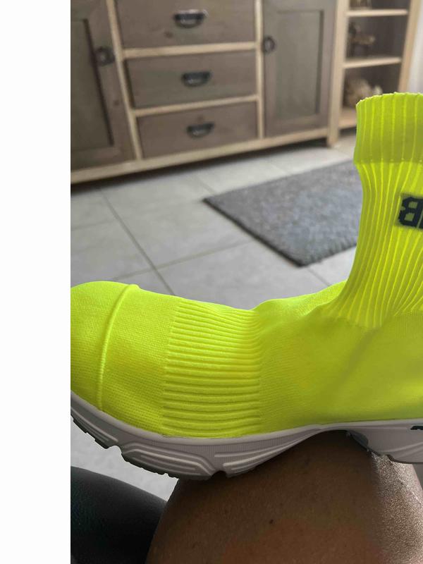 Review Thumbnail Image 0 217848558