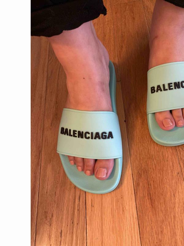 Review Thumbnail Image 0 217349245