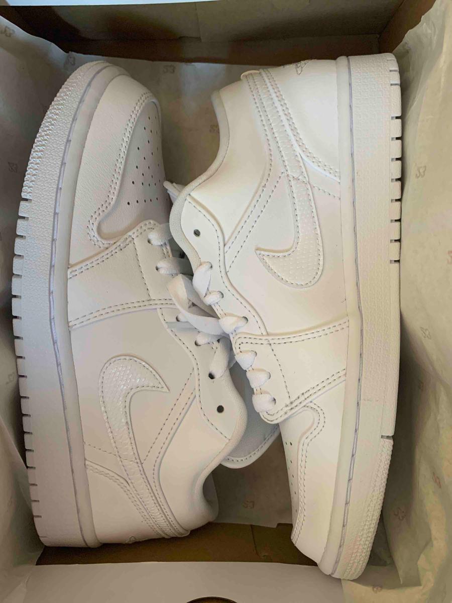 Review Thumbnail Image 0 197968772