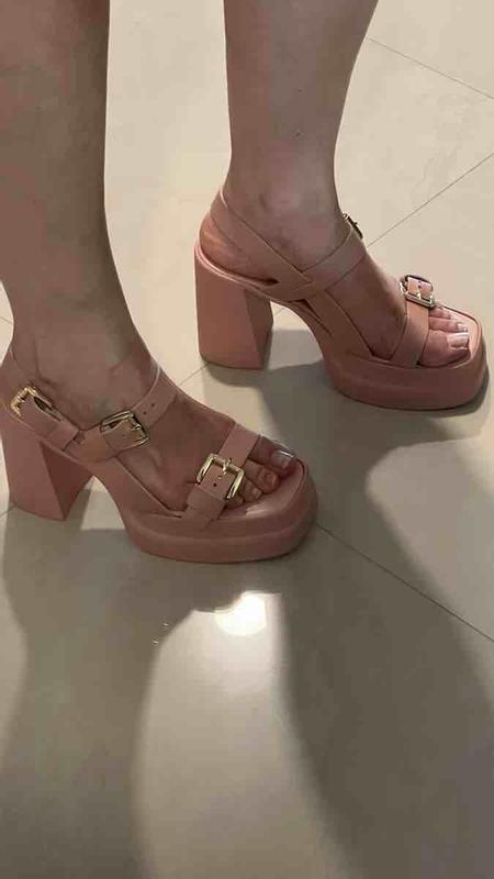 Review Thumbnail Image 0 226297890