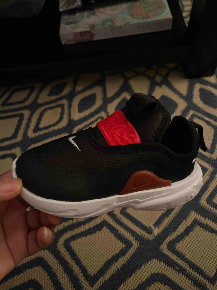 Review Thumbnail Image 0 195890112