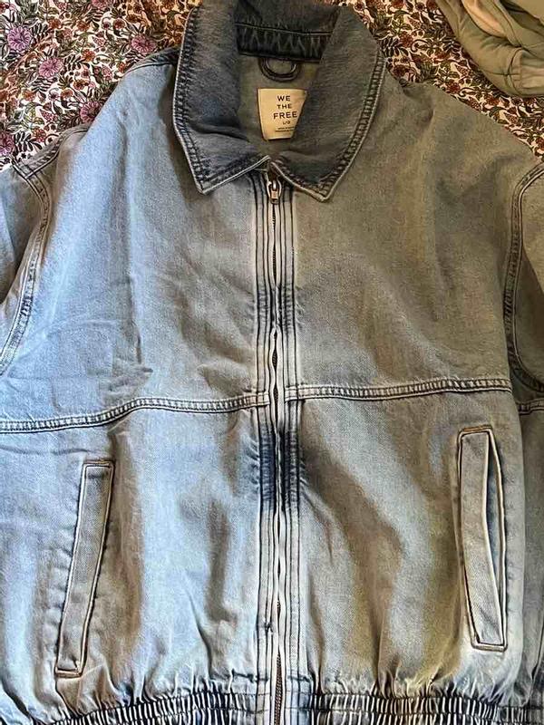 Review Thumbnail Image 0 247991619