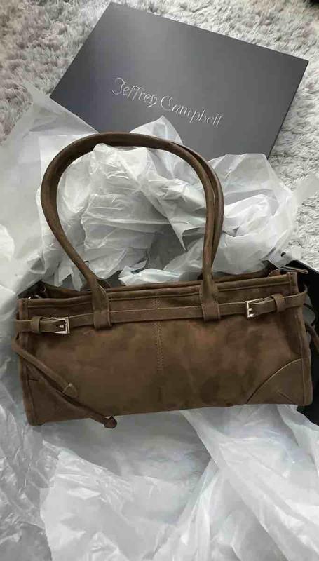 Review Thumbnail Image 0 248219152