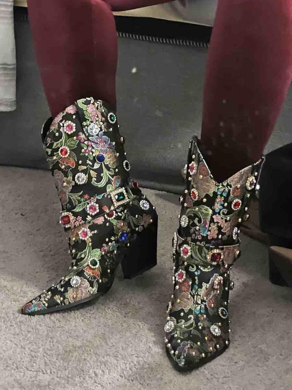 Review Thumbnail Image 0 230656443