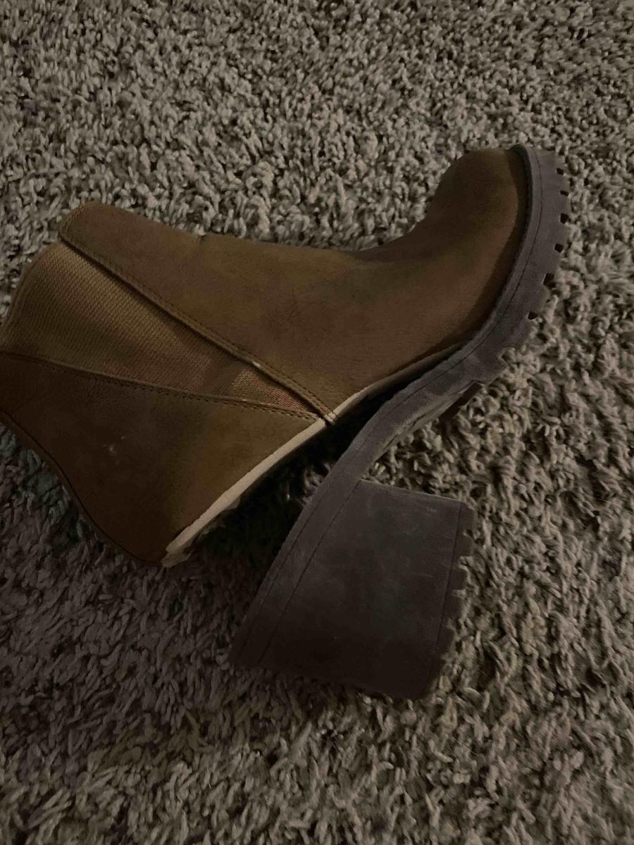 Review Thumbnail Image 0 207034386