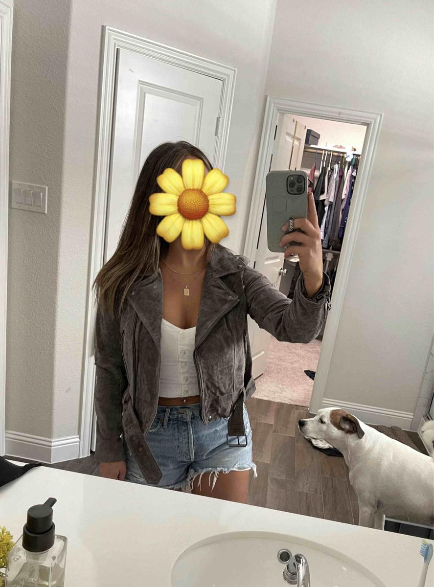 Review Thumbnail Image 0 209541437