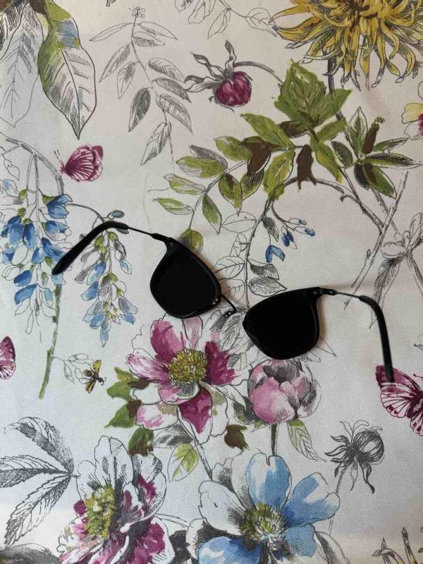 Review Thumbnail Image 0 235739539