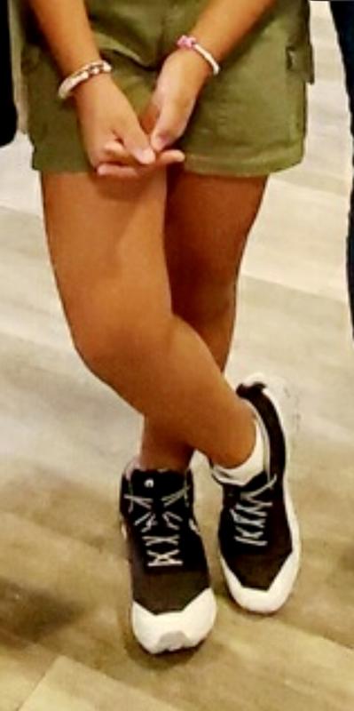 Review Thumbnail Image 1 234994278