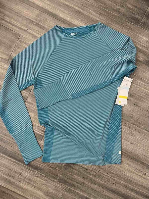 Review Thumbnail Image 0 221224701