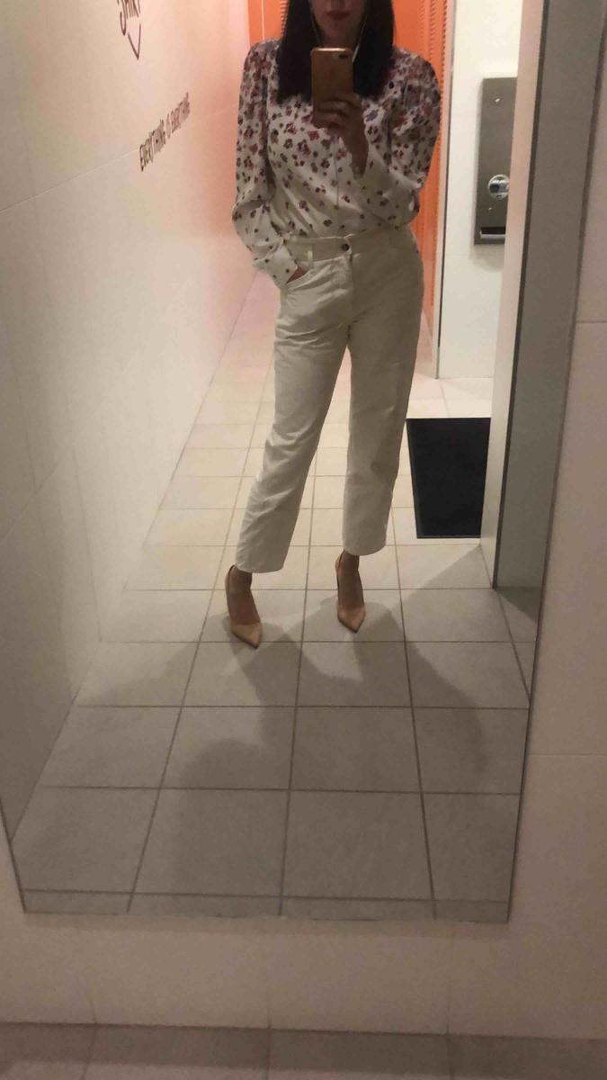 Review Thumbnail Image 0 206681079