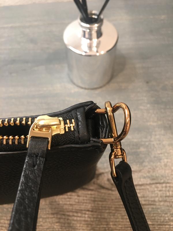 Review Thumbnail Image 1 216918554