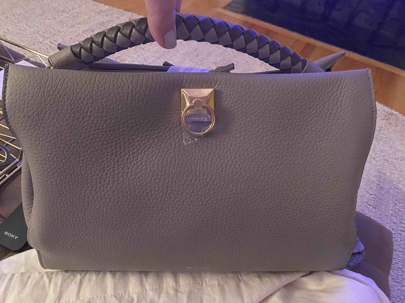 Review Thumbnail Image 0 211754544