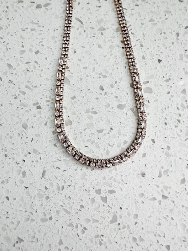 Review Thumbnail Image 0 228548002