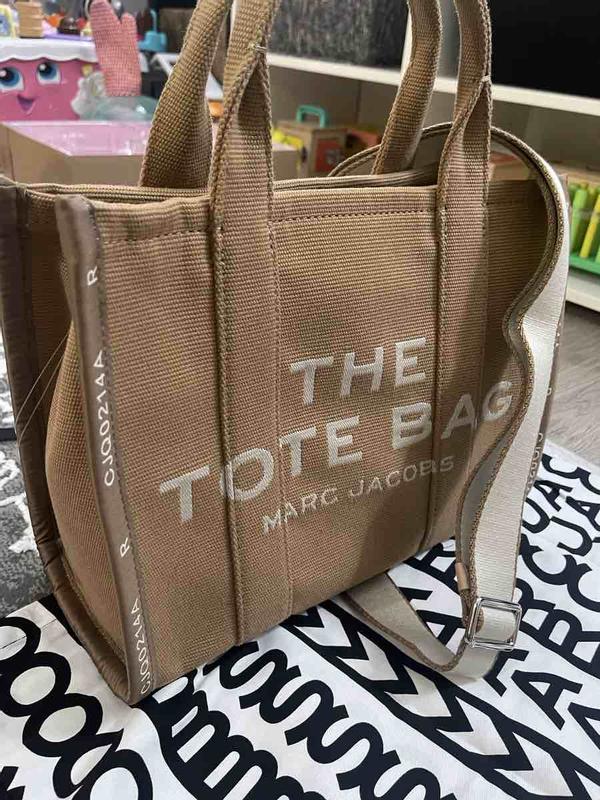 Review Thumbnail Image 0 228083715