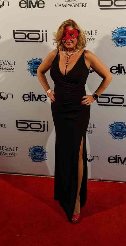 Review Thumbnail Image 0 220772505