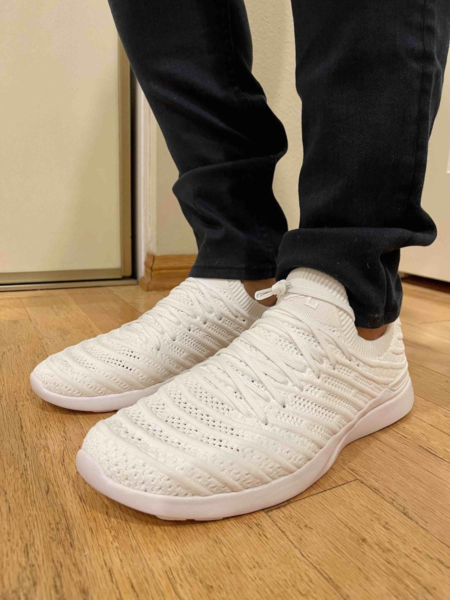 Review Thumbnail Image 0 208561599