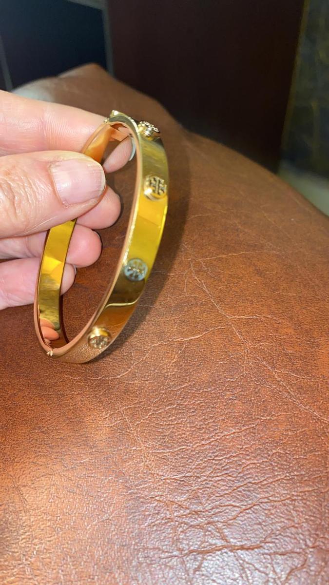 Review Thumbnail Image 0 203731869