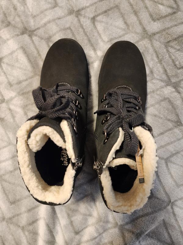 Review Thumbnail Image 0 236685305