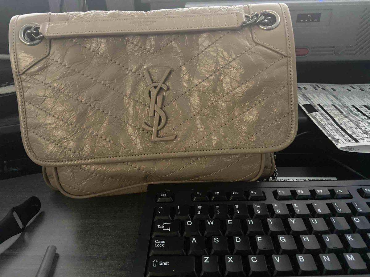 Review Thumbnail Image 0 206642212