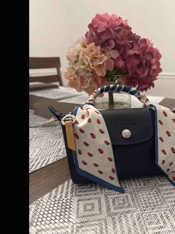 Review Thumbnail Image 0 245671278