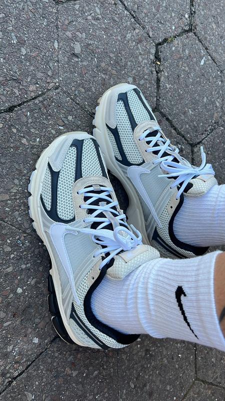 Review Thumbnail Image 0 227588534