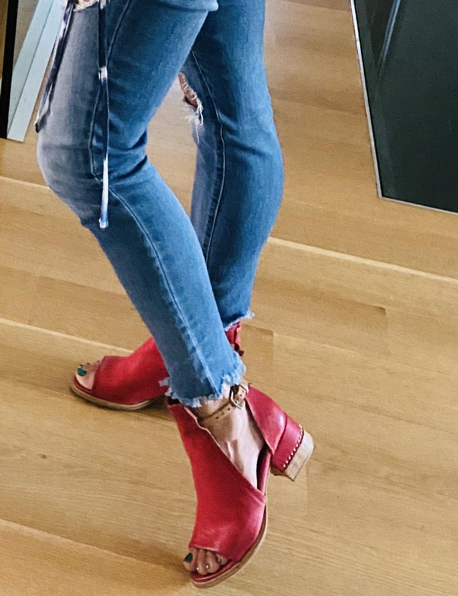 Review Thumbnail Image 1 202057975