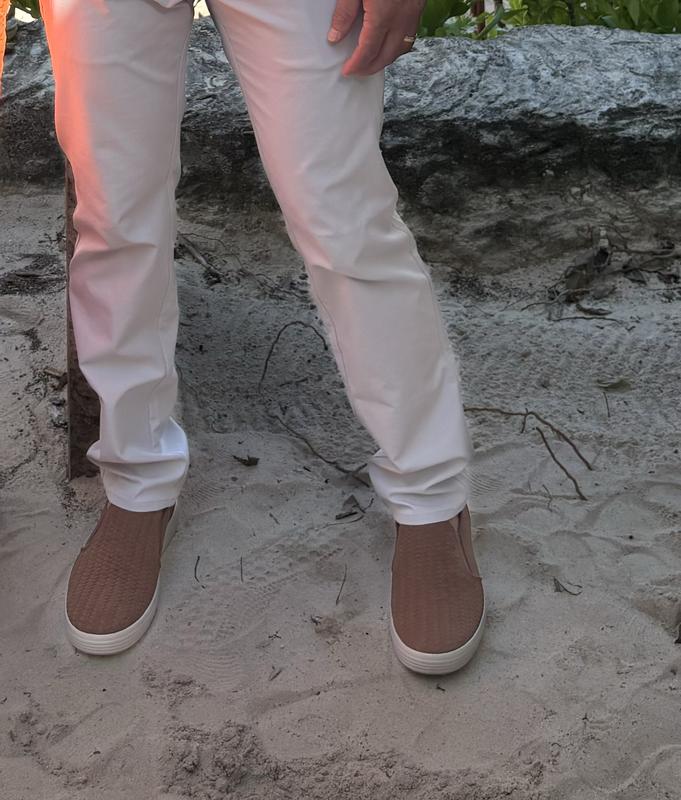 Review Thumbnail Image 0 234369660