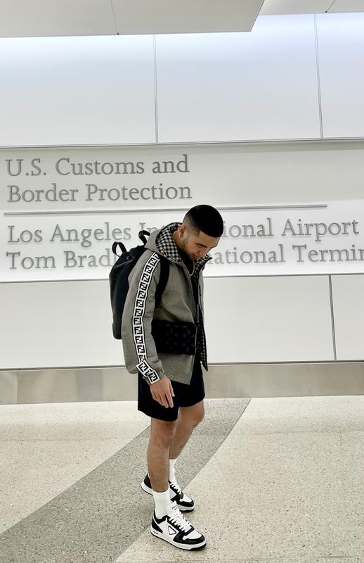 Review Thumbnail Image 1 228984804