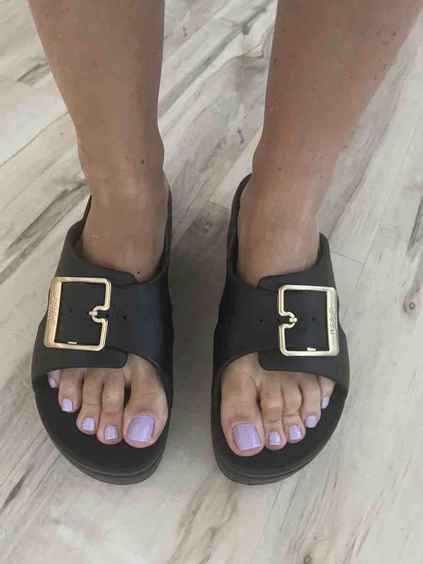 Review Thumbnail Image 1 224422412