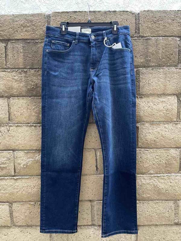 Review Thumbnail Image 0 244654046