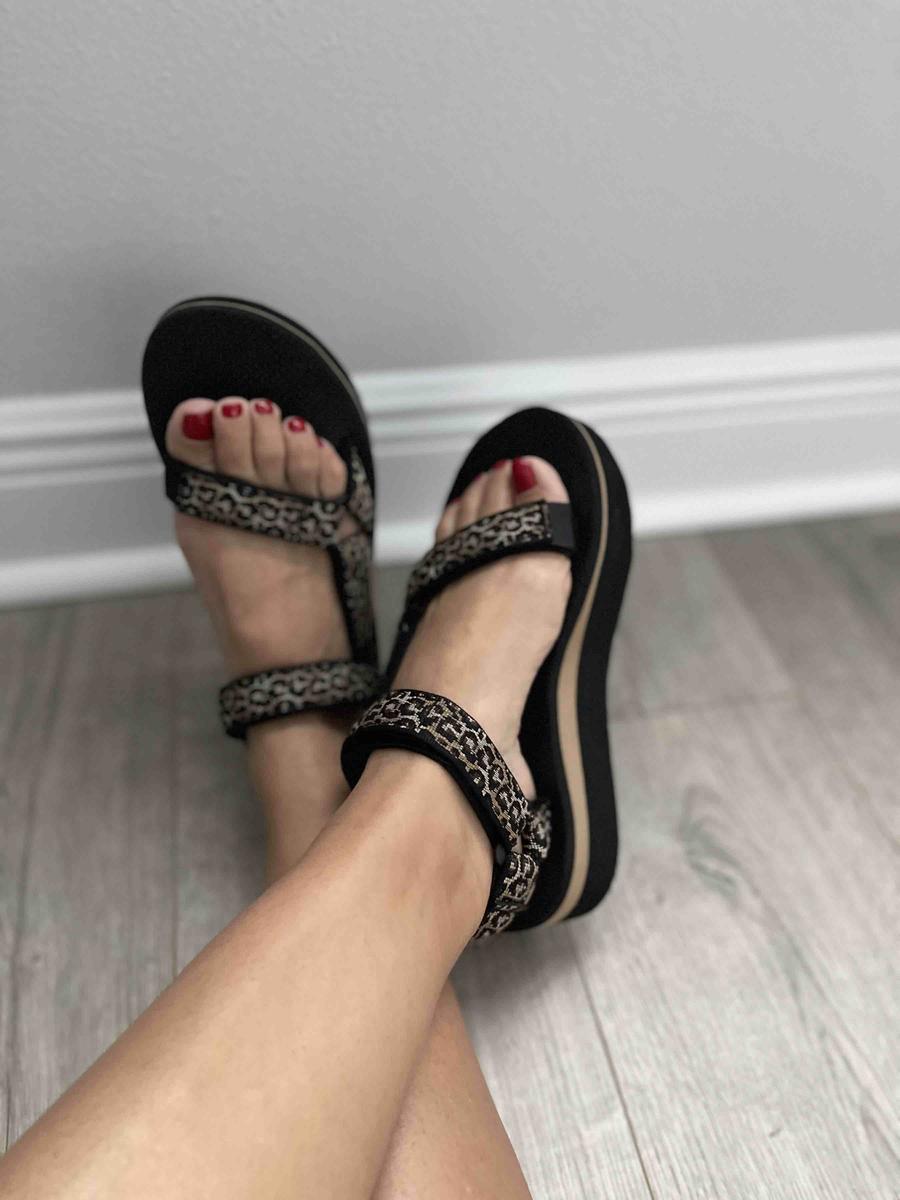 Review Thumbnail Image 0 208030334