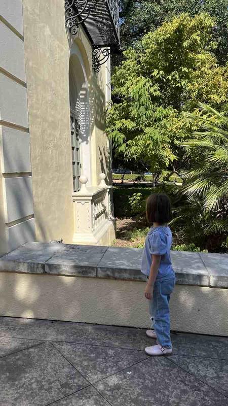 Review Thumbnail Image 0 235691576