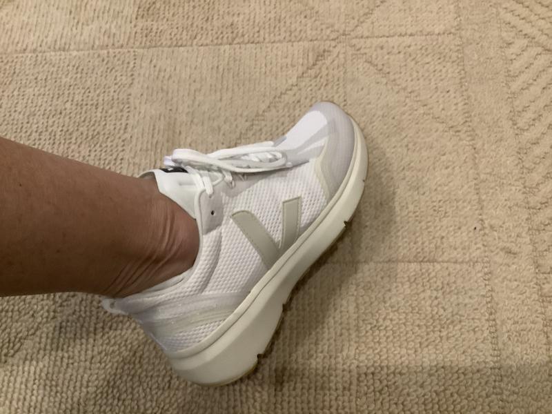 Review Thumbnail Image 0 215325237