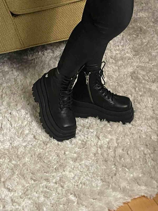 Review Thumbnail Image 3 229796885