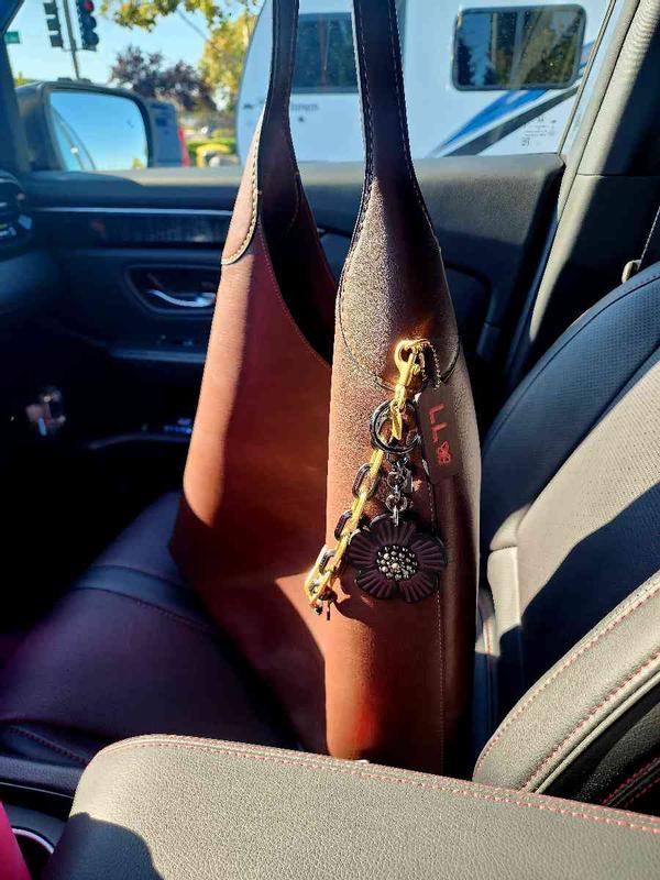 Review Thumbnail Image 0 235799317