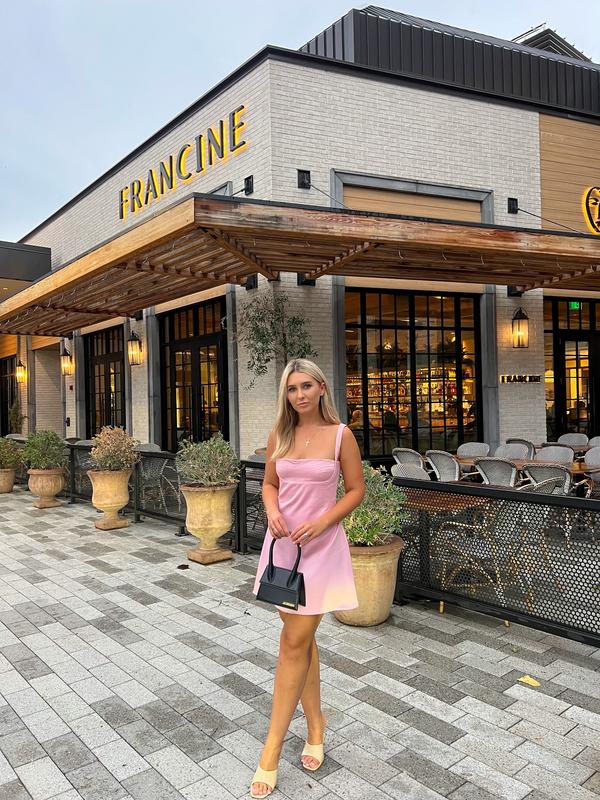 Review Thumbnail Image 0 219683696