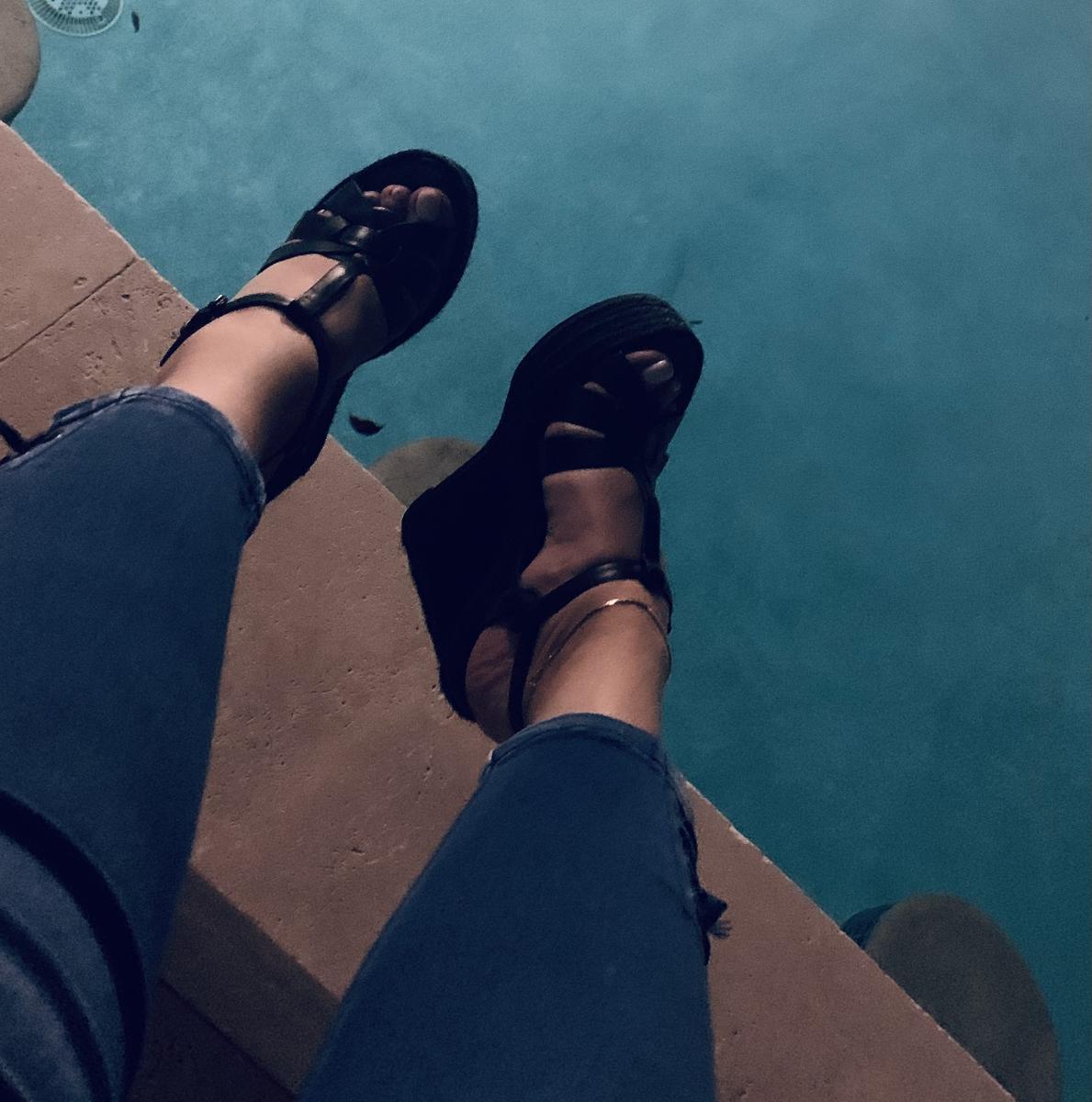 Review Thumbnail Image 0 204305437