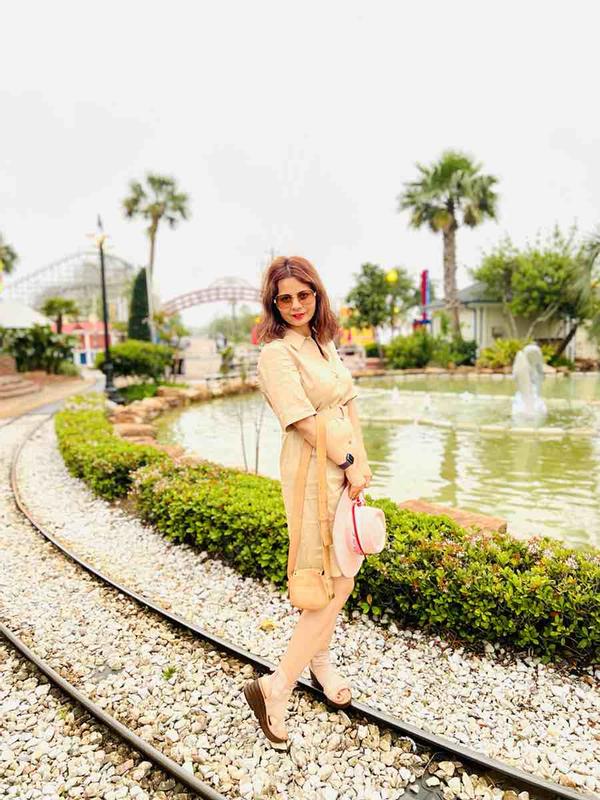 Review Thumbnail Image 1 216417541