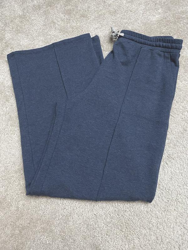 Review Thumbnail Image 0 244899448