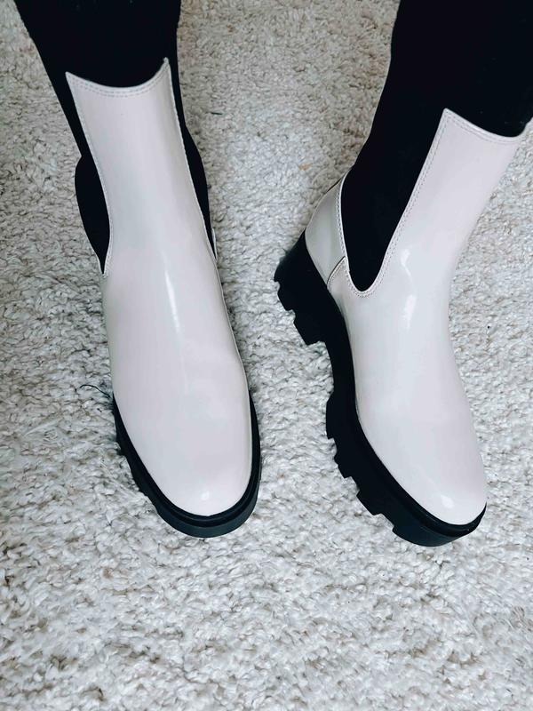 BEAUTIFUL BOOTS!